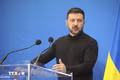 Tổng thống Ukraine Volodymyr Zelensky phát biểu trong một cuộc họp báo. Ảnh: Kyodo/TTXVN