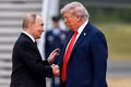Ông Trump miễn trừng phạt mới với Nga, Moscow ca ngợi “bước ngoặt lịch sử”