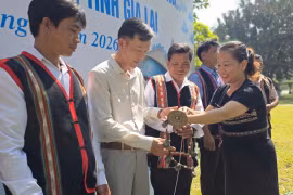 Gia Lai: Bàn giao 16 bộ cồng chiêng cho các làng đồng bào DTTS