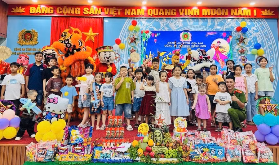 to-chuc-trung-thu-o-phuong-bong-son.jpg