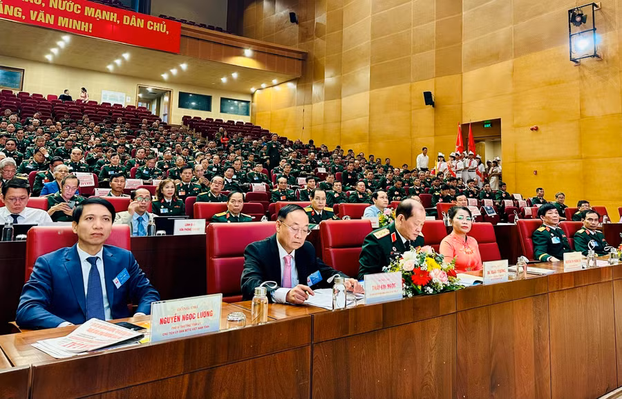 cac-dai-bieu-tham-du-dai-hoi-ccb.jpg