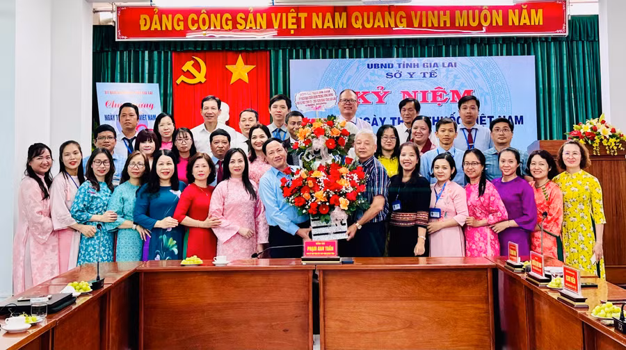 thay-thuoc-viet-nam-7.jpg