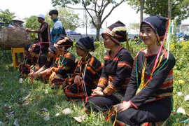 Ngày hội Văn hóa các dân tộc thiểu số và Phiên chợ nông sản tại Phú Túc