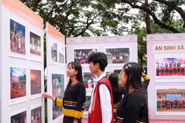Khai mạc triển lãm “Đất và người Gia Lai - Những sắc màu mới”