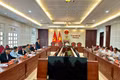 Phó Chủ tịch UBND tỉnh Nguyễn Hữu Quế làm việc với Công ty cổ phần sản xuất và kinh doanh Vinfast (VGreen). Ảnh Hà Duy