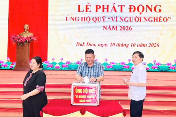 Xã Đak Đoa vận động hơn 620 triệu đồng ủng hộ Quỹ “Vì người nghèo”