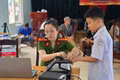Công an phường Pleiku đẩy nhanh tiến độ cao điểm “40 ngày đêm” cấp căn cước, định danh điện tử