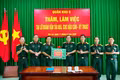 Chính ủy Quân khu 5 làm việc, kiểm tra các cơ quan, đơn vị quân đội ở Gia Lai.