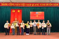 Xã Bình Khê trao huy hiệu Đảng đợt 2-9 cho 24 đảng viên