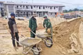 Bộ đội Biên phòng góp sức xây trường học vùng biên