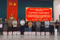 Xã Mang Yang gặp mặt, tặng quà gia đình người có công, thân nhân liệt sĩ