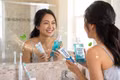 Có phải nước súc miệng càng cay càng sạch?