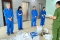 Khởi tố 4 người cùng một gia đình và đồng phạm buôn bán gần 9.000 bao thuốc lá lậu