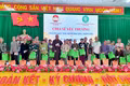 Gia Lai: Chia sẻ yêu thương với học sinh, người dân khó khăn 