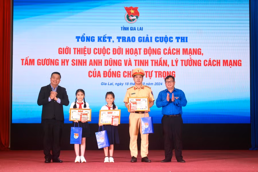 cde1b19ac6f388cfe0832354906f4948-404.jpeg