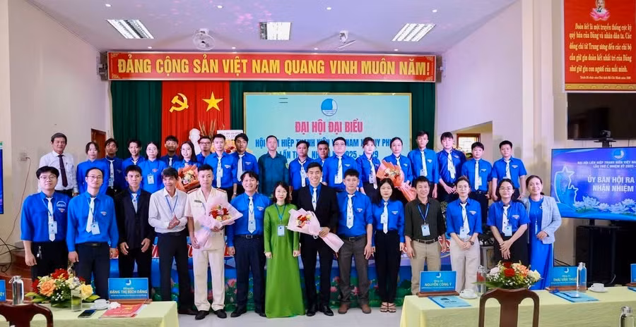 uy-ban-hoi-lhtn-viet-nam-xa-tuy-phuoc-ra-mat-tai-dai-hoi.jpg