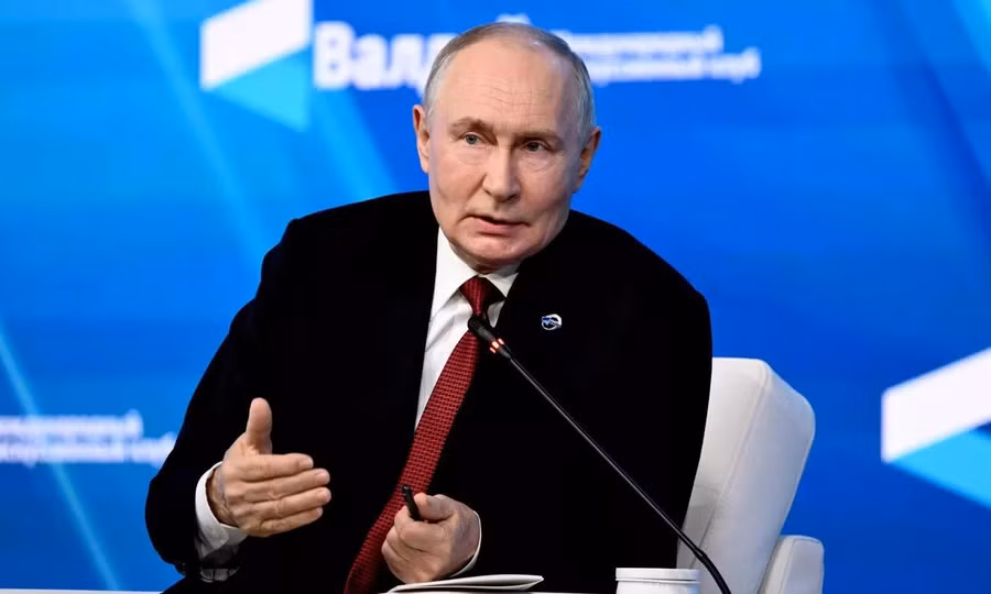 tong-thong-vladimir-putin-tai-su-kien-cua-cau-lac-bo-valdai-o-moskva-ngay-110-anh-ria-novostijpg.jpg