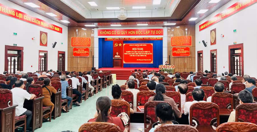 quang-canh-hoi-nghi-hoc-tap-quan-triet-nghi-quyet-3401.jpg