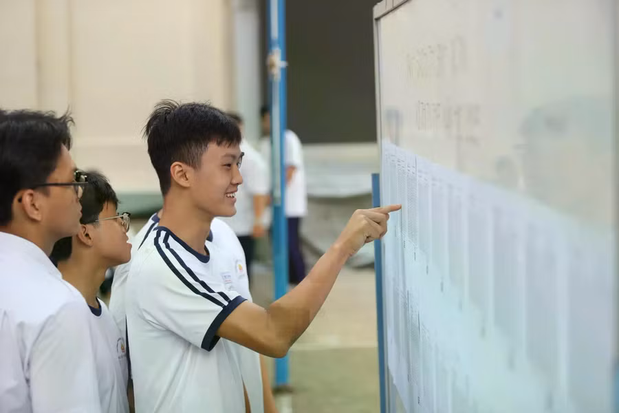 dang-ky-nguyen-vong-xet-tuyen-dai-hoc.jpg