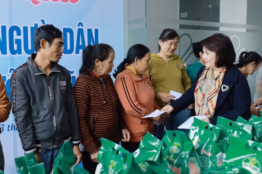 doanh-nhan-5019.jpg