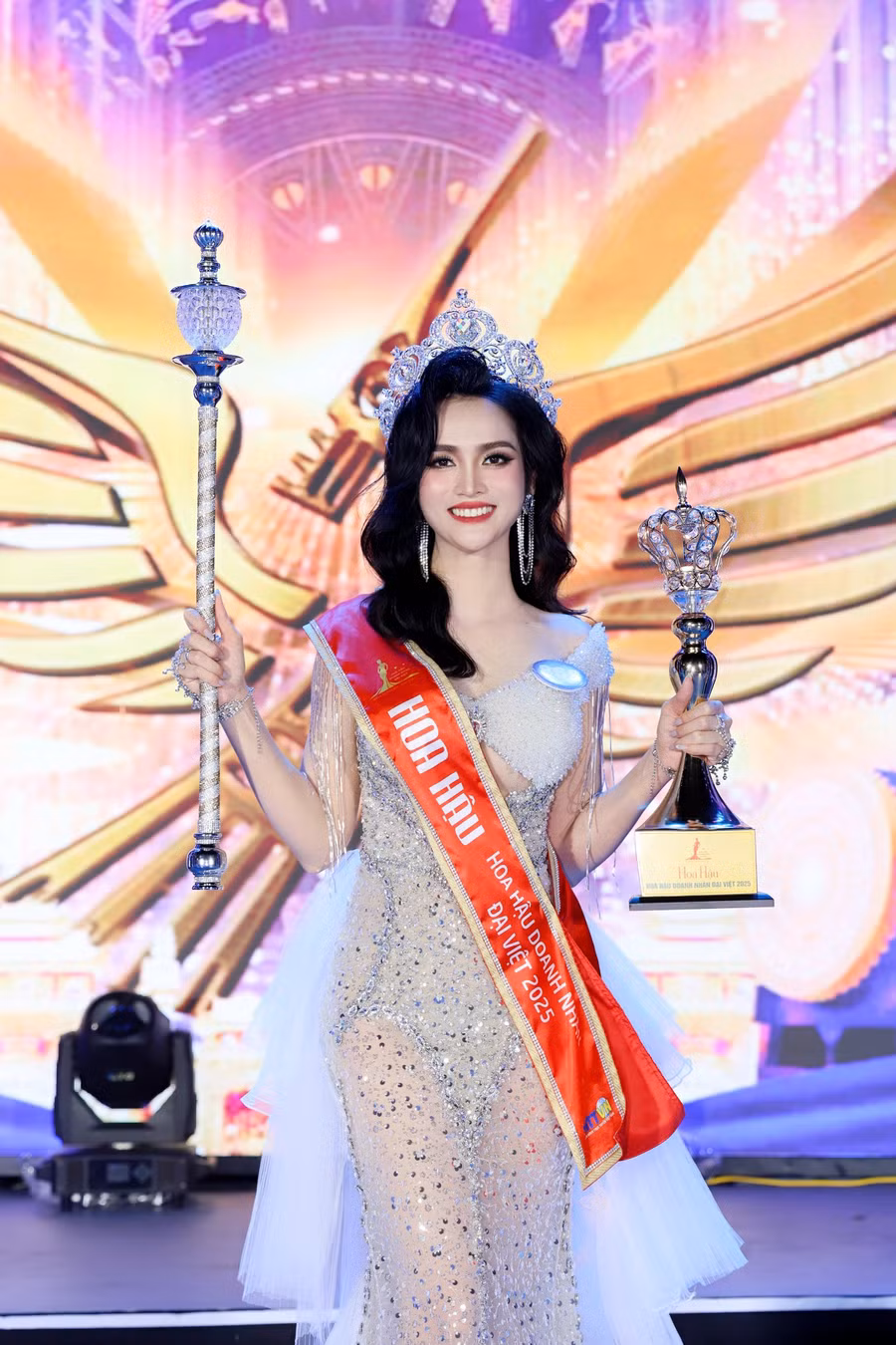 top-5-duy-19-17482872930661469469903.jpg