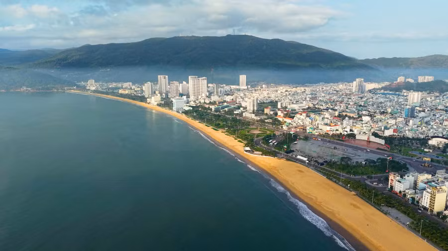 bien-quy-nhon.jpg