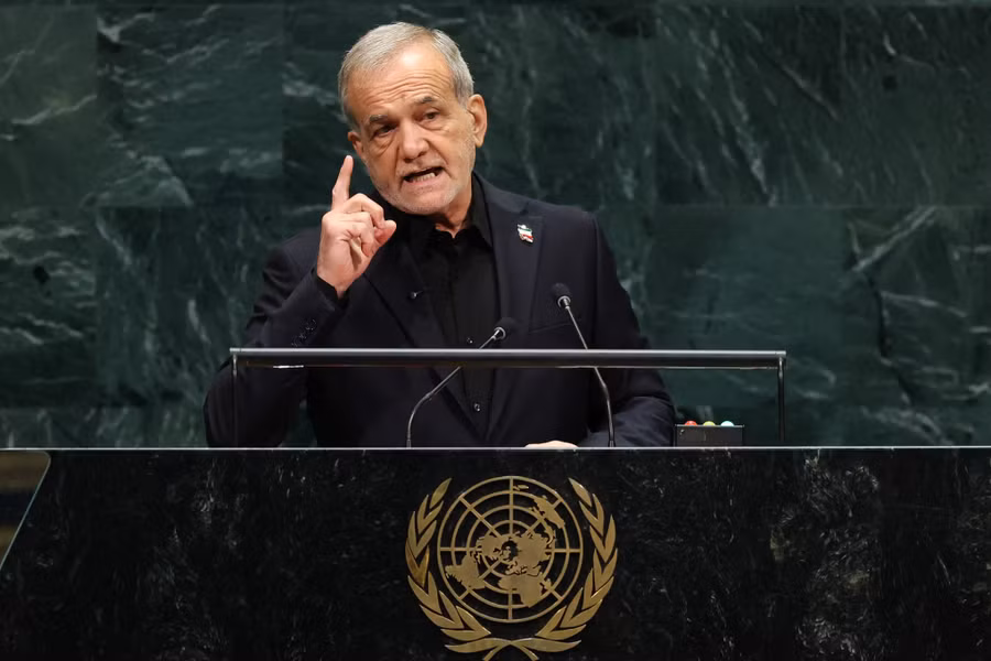 tong-thong-iran-masoud-pezeshkian-phat-bieu-tai-tru-so-lien-hop-quoc-o-new-york-my-ngay-239-anh-afp.jpg