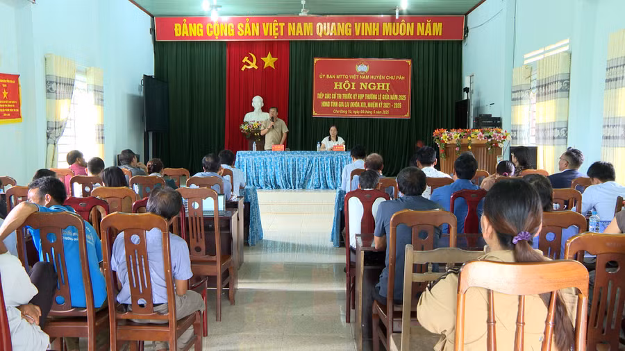 quang-canh-hoi-nghi-3.jpg