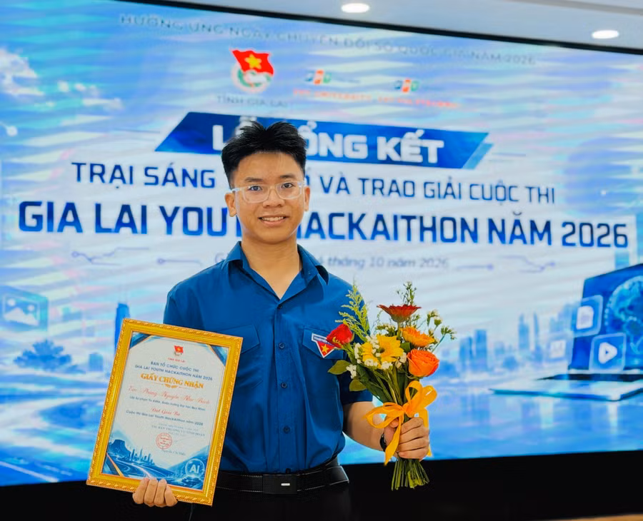 nam-sinh-gia-lai-chinh-phuc-cac-san-choi-ai.jpg