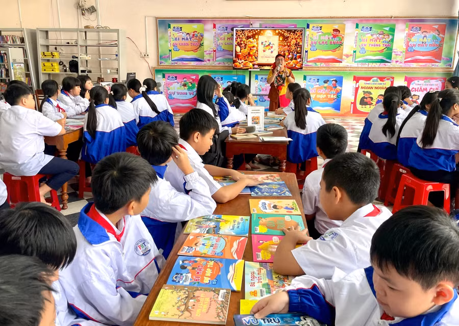 khi-thu-vien-tro-thanh-khong-gian-trai-nghiem.jpg