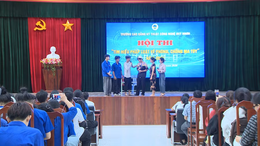 hoi-thi-5-3.jpg