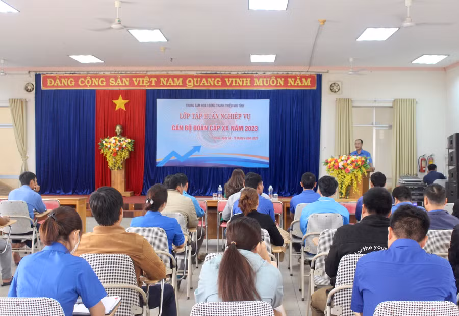 Quang cảnh lớp tập huấn nghiệp vụ cán bộ Đoàn cấp xã năm 2023. Ảnh: Phan Lài