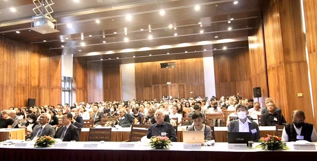Quang cảnh hội nghị. Ảnh: ICISE Quang cảnh hội nghị. Ảnh: ICISE
