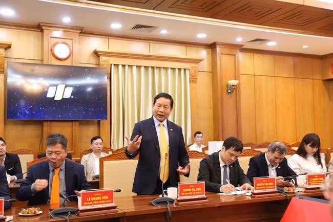 Ông Trương Gia Bình - Chủ tịch HĐQT Tập đoàn FPT phát biểu tại sự kiện. Ảnh: FPT.
