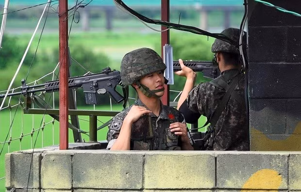 Một trạm gác của Hàn Quốc tại khu phi quân sự liên Triều. (Nguồn: AFP) Một trạm gác của Hàn Quốc tại khu phi quân sự liên Triều. (Nguồn: AFP)
