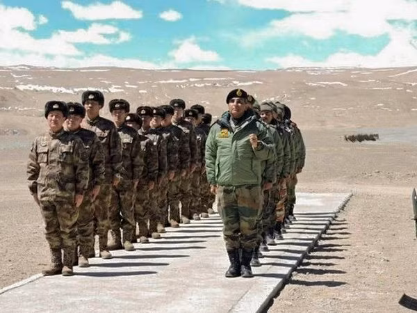 Một đơn vị thuộc Lục quân Ấn Độ đóng tại Leh, vùng lãnh thổ liên bang Ladakh gần các khu vực tranh chấp dọc đường LAC với Trung Quốc. (Ảnh: ANI)