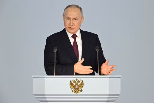 Tổng thống Nga Vladimir Putin phát biểu tại Matxcơva ngày 21.2 - Ảnh: REUTERS