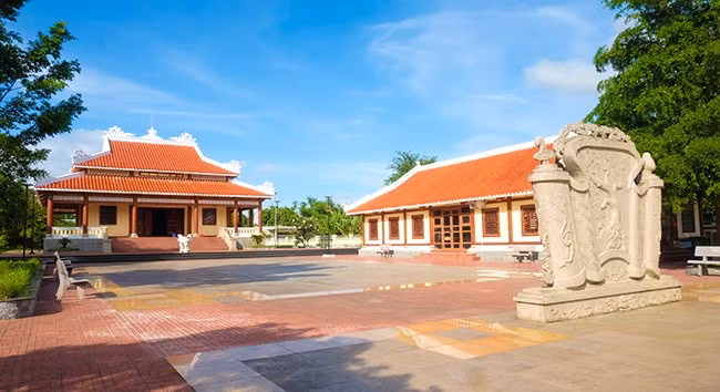 Đền thờ danh nhân văn hóa Đào Tấn, ở thôn Vinh Thạnh 1, xã Phước Lộc (huyện Tuy Phước). Ảnh: NGỌC NHUẬN