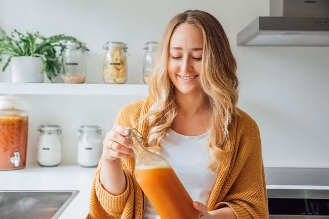 Trà kombucha giúp phục hồi sau tập luyện