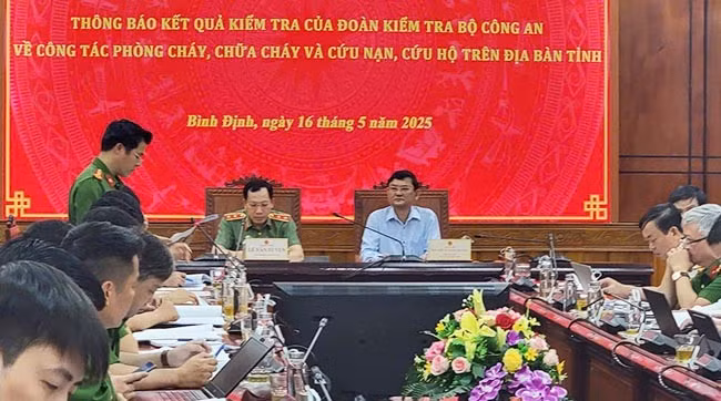 Quang cảnh buổi làm việc. Ảnh: V.N.