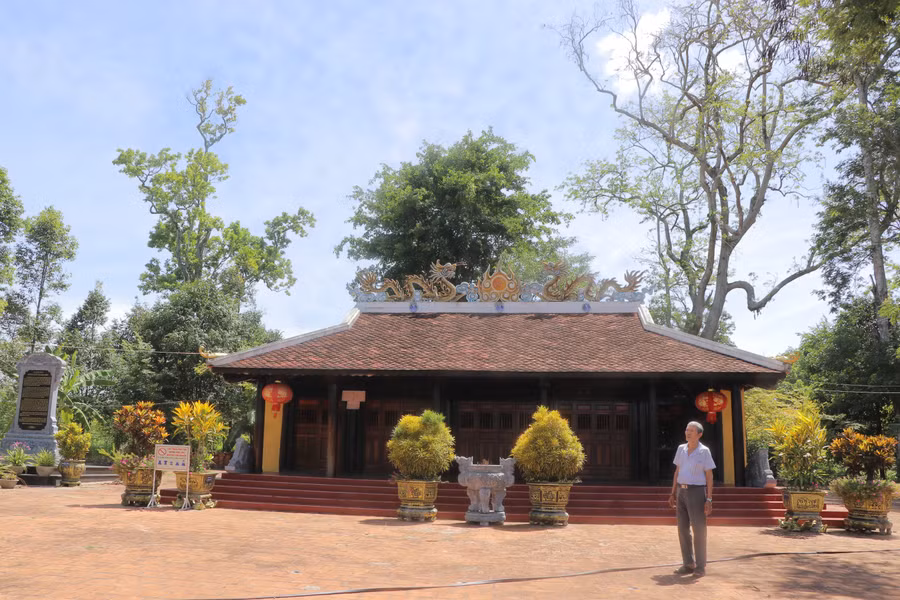 xung-quanh-dinh-an-luy-an-khe-dinh-khu-di-tich-tay-son-thuong-dao-thuoc-quan-the-di-tich-quoc-gia-dac-biet-hien-con-5-coi-ke-xanh-tot-anh-ngoc-minh.jpg