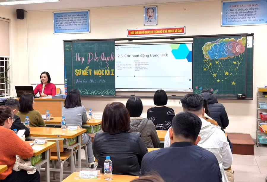 de-xuat-cam-ban-dai-dien-cha-me-hoc-sinh-thu-ho-cac-khoan-cho-nha-truong.jpg