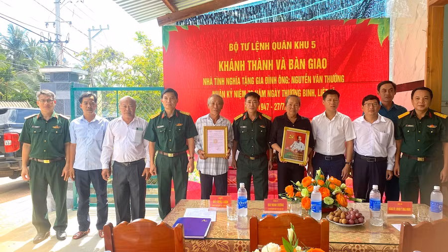 trao-quyet-dinh.jpg