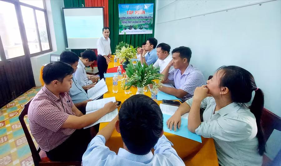 quang-canh-hoi-nghi-tap-huan-964.jpg