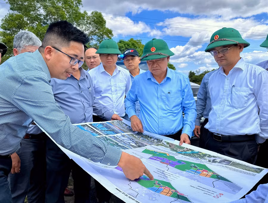 bi-thu-tinh-uy-thai-dai-ngoc-kiem-tra-cong-tac-quan-ly-cua-khau-quoc-te-le-thanh-6364.jpg