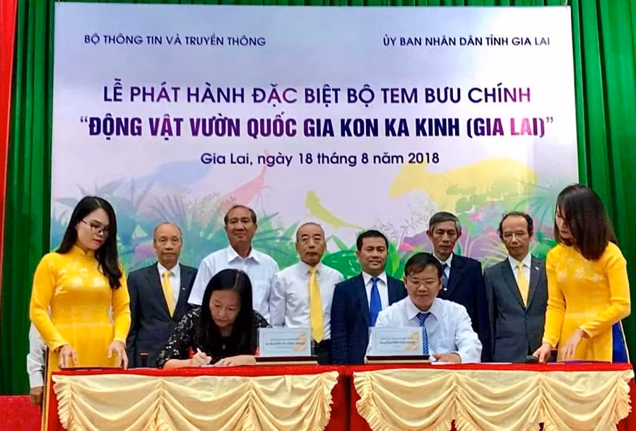 anh-ky-phat-hanh-tem-dac-biet-ve-konkakinh-2.jpg
