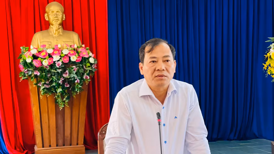 ong-doan-huu-dung-pho-bi-thu-thanh-uy-chu-tich-ubnd-tp-pleiku-phat-bieu-tai-buoi-lam-viec.jpg