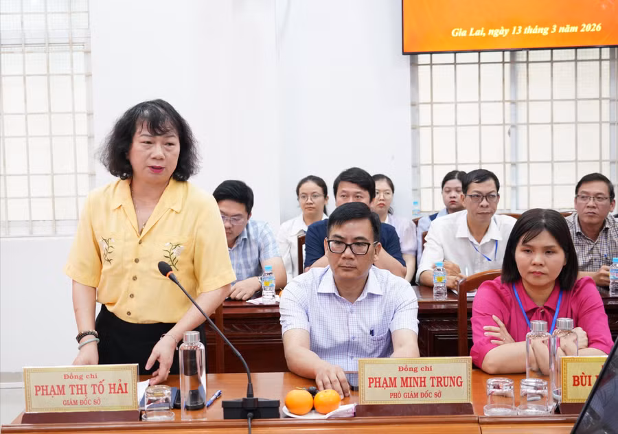 3-dong-chi-pham-thi-to-hai-phat-bieu.jpg