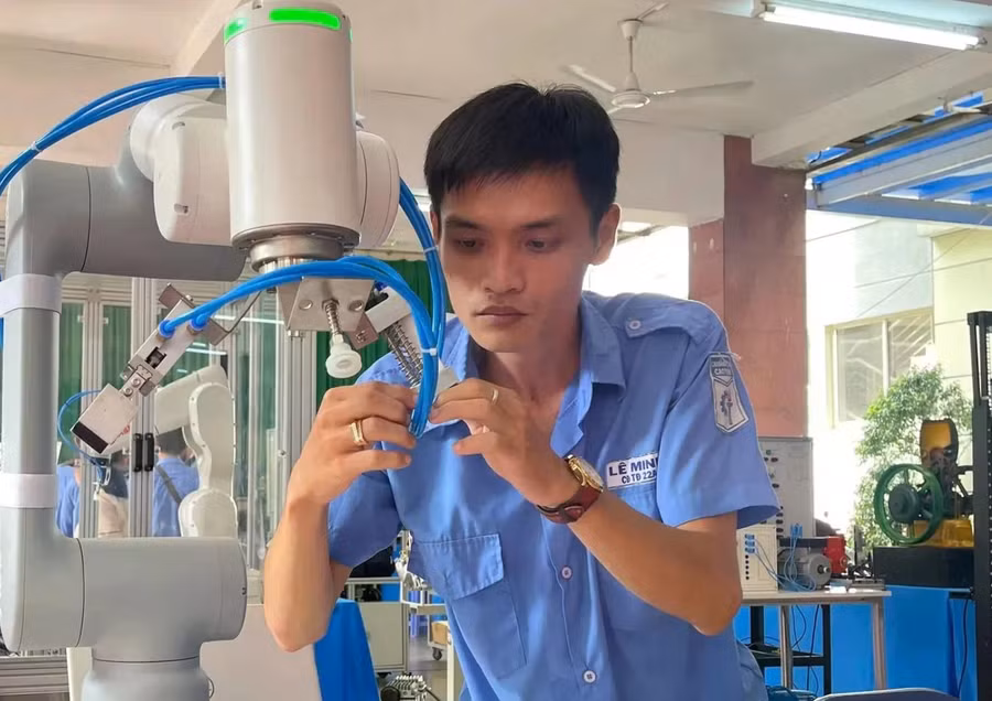 di-hoc-nuoc-ngoai-giang-vien-chi-huong-40-luong-doi-lai-duoc-ho-tro-nhung-gi-16.jpg