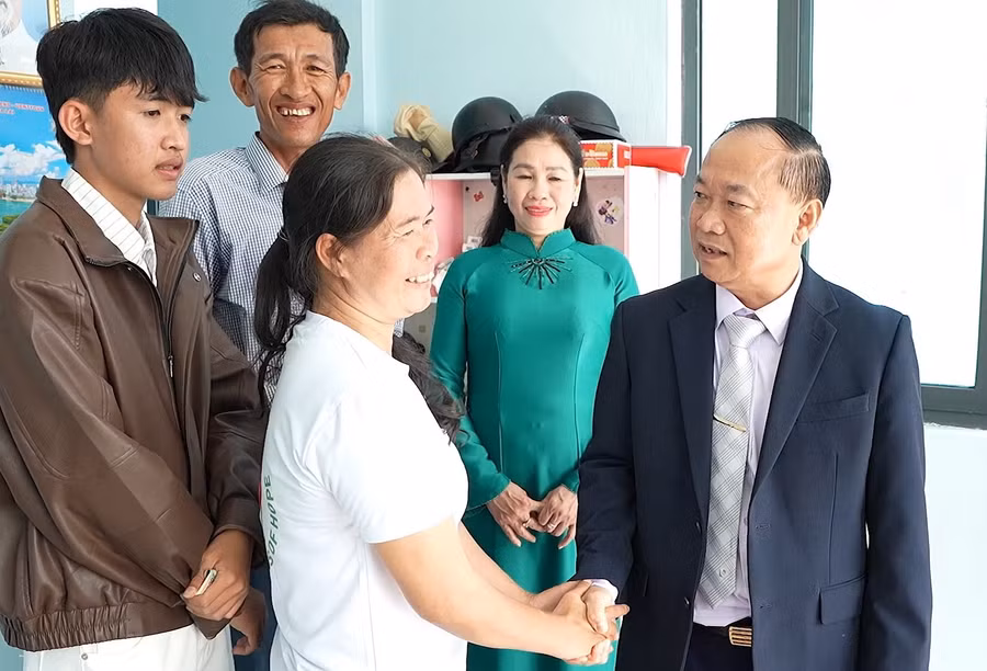 chuc-tet-ho-dan-xa-de-gi.jpg